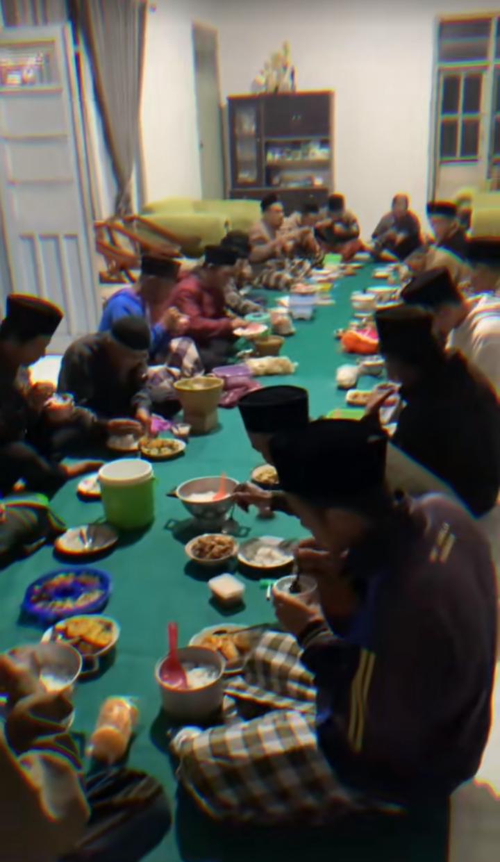 Kebersamaan Warga Desa Gentingsari di Bulan Ramadan